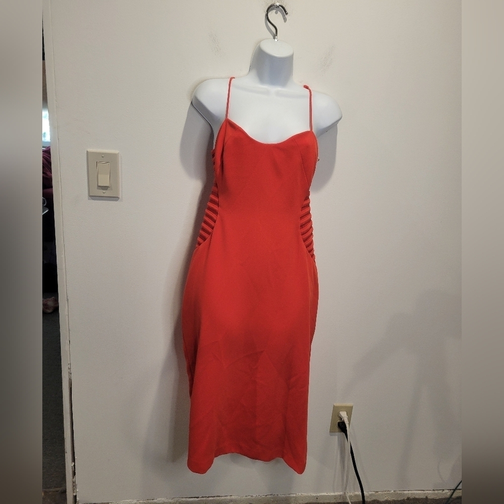 Halston Heritage Size 8 Red Midi Cocktail Dress Adjustable Straps